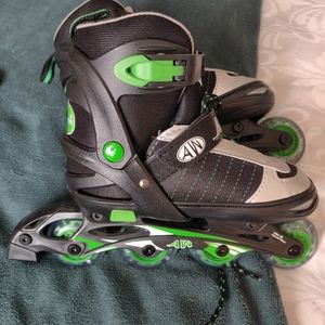 Kids unisex adjustable rollerblades